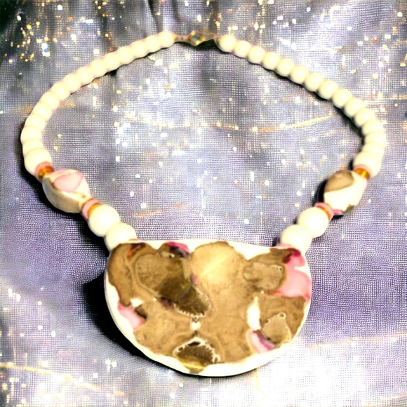 Vintage Ceramic painted necklace Japan - Picture 2 of 9